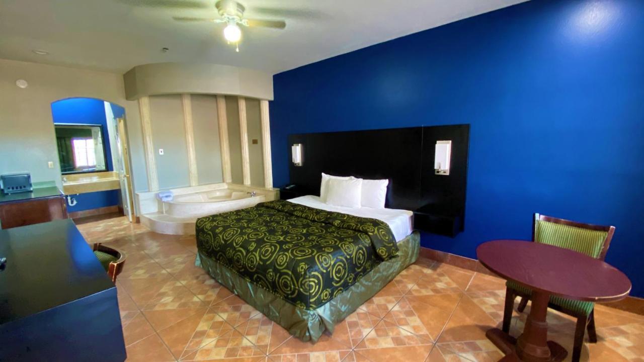 Texas Motel Alamo